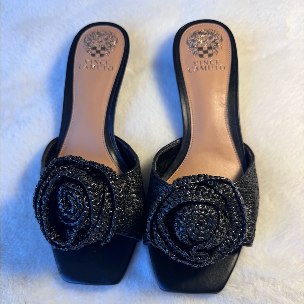 Vince Camuto Women’s Black Faizaa Sandal Size 8.5